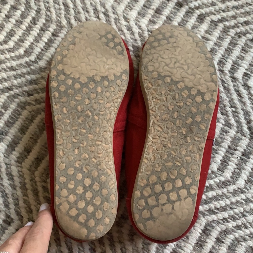 Red TOMS - Picture 4 of 4